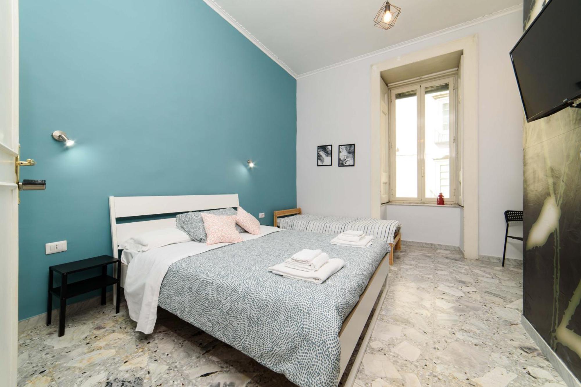 Sofia Rooms Napoli Værelse billede
