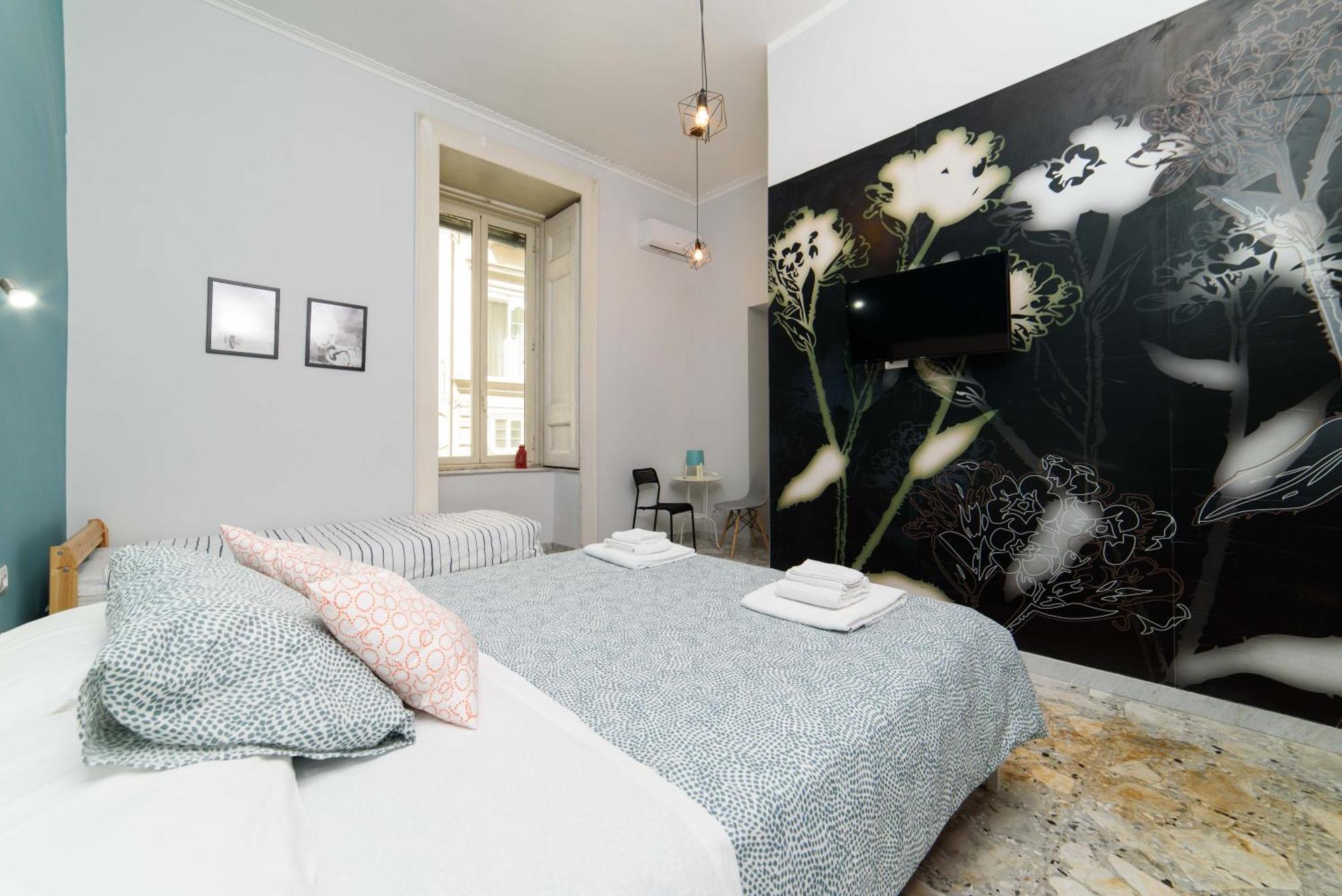 Sofia Rooms Napoli Værelse billede